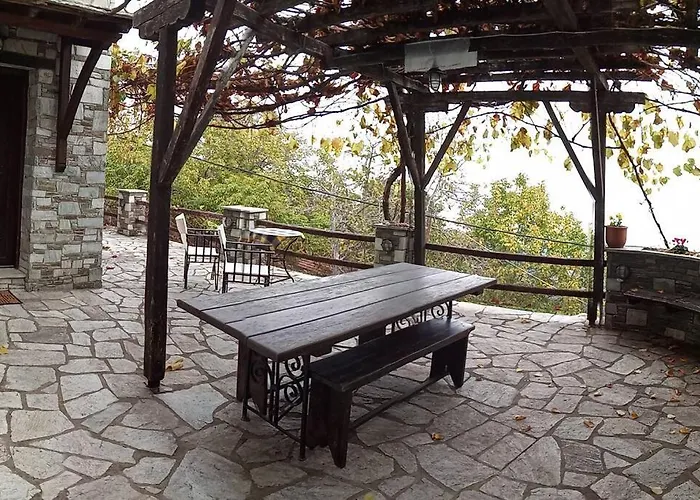 Vakantiehuis Άνετος Χώρος Με Parking, Αυλή Και Θαυμάσια Θέα *