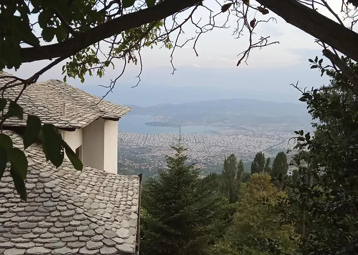 Άνετος Χώρος Με Parking, Αυλή Και Θαυμάσια Θέα Vakantiehuis