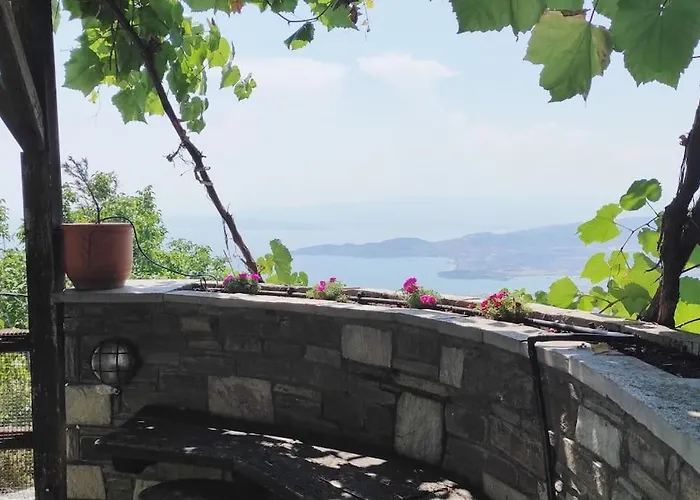 Vakantiehuis Άνετος Χώρος Με Parking, Αυλή Και Θαυμάσια Θέα Makrinítsa