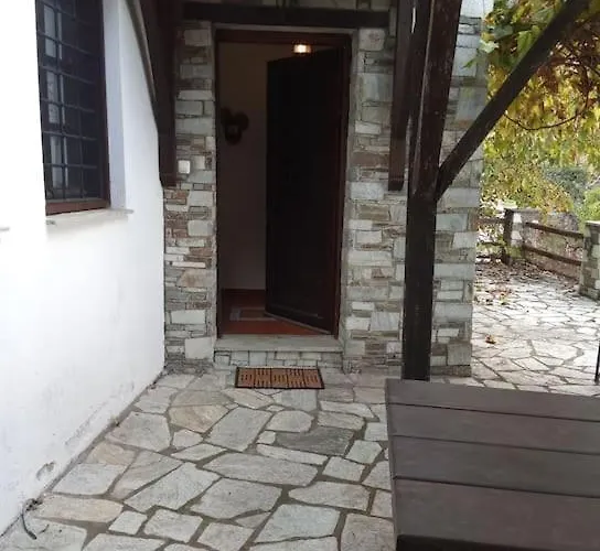 Vakantiehuis Άνετος Χώρος Με Parking, Αυλή Και Θαυμάσια Θέα *