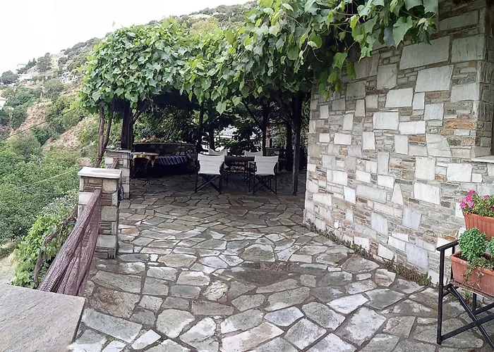 Vakantiehuis Άνετος Χώρος Με Parking, Αυλή Και Θαυμάσια Θέα